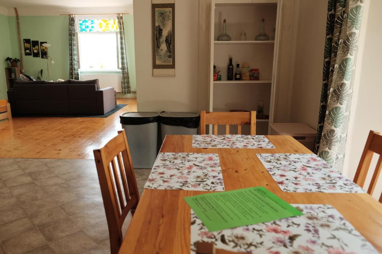 Vila v mozaikovém španělském stylu v Děčíně Esterno foto
