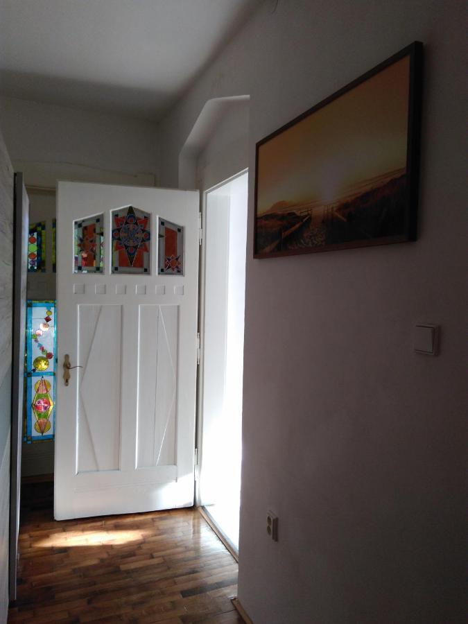 Vila v mozaikovém španělském stylu v Děčíně Esterno foto